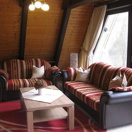 Wooden Bungalow With A Terrace, In A Wooded Area Villa Ronshausen Buitenkant foto